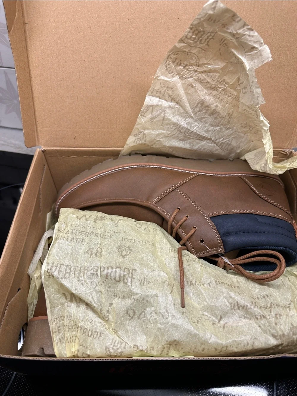 Original Weatherproof Vintage Brown Hiking Boots w Navy Collar NIB Sz12